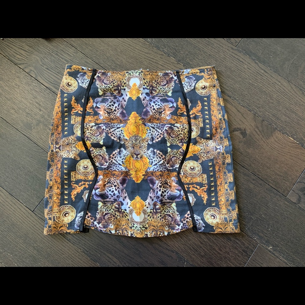 panthera Prints skirt，symmetry prints